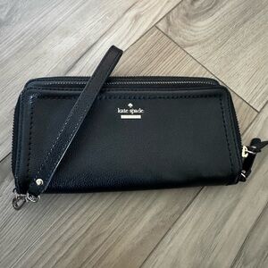 Kate Spade Black Wristlet Clutch